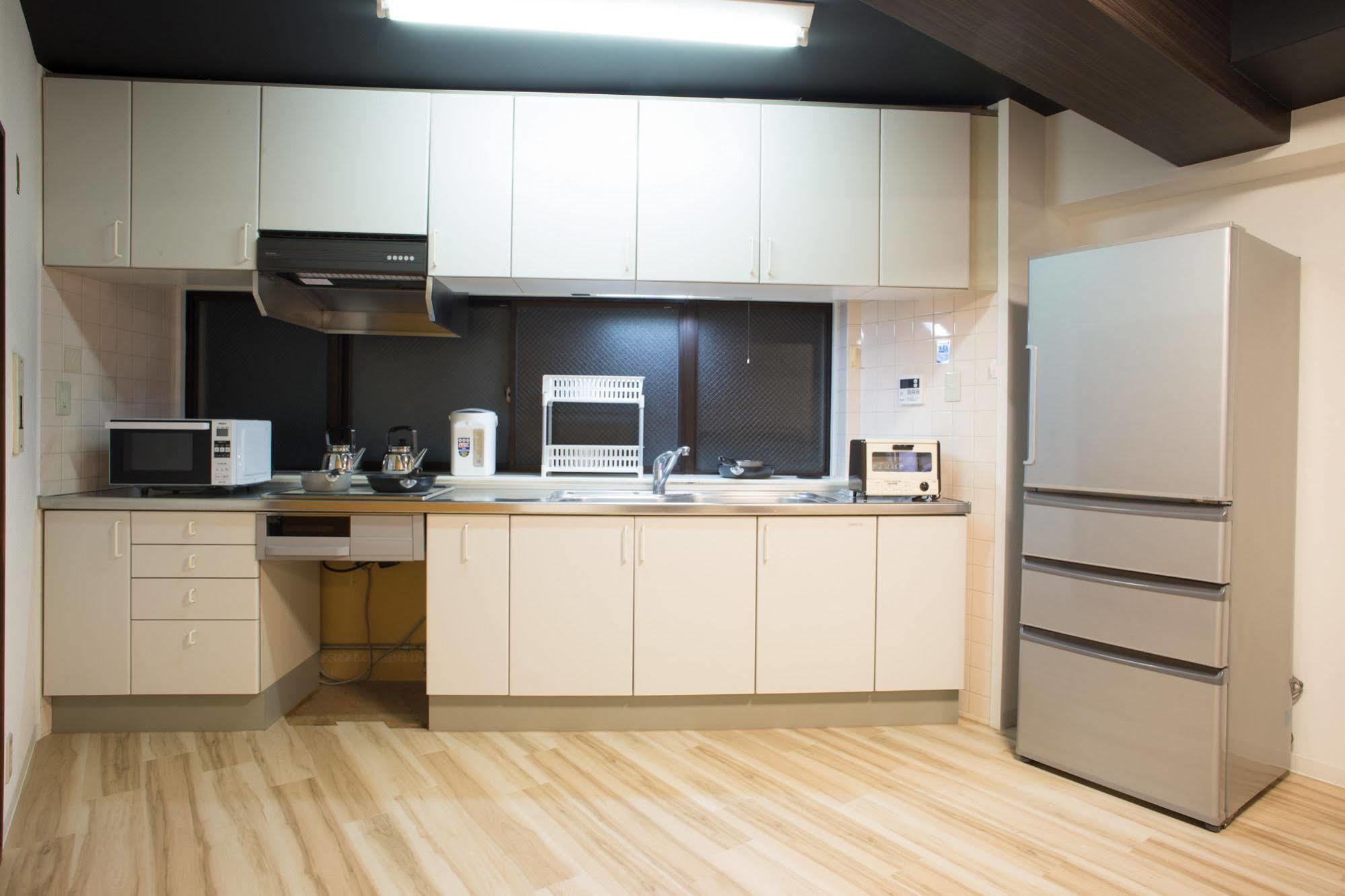 Toyotaya Hostel Нишиномия Екстериор снимка