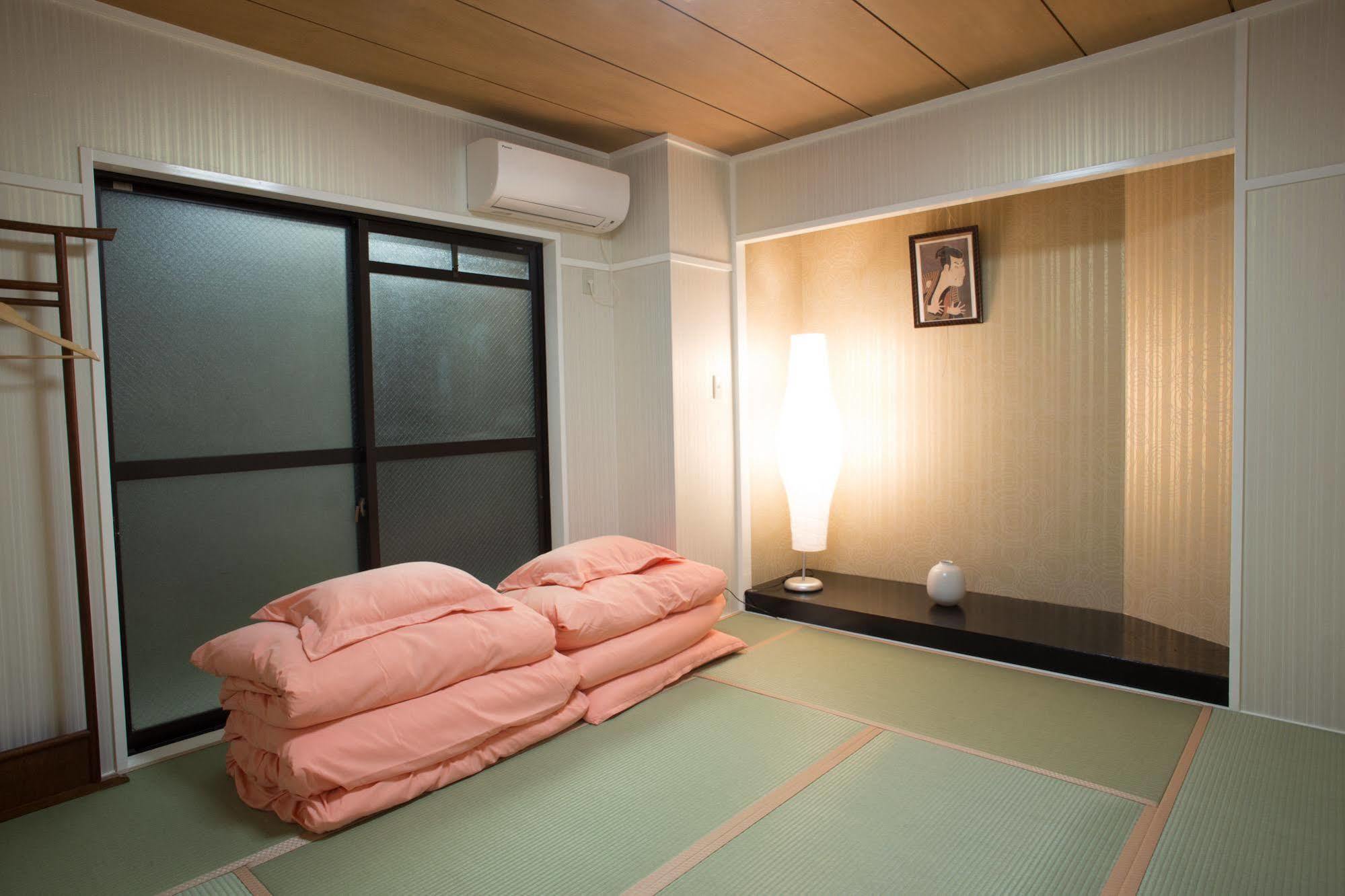 Toyotaya Hostel Нишиномия Екстериор снимка